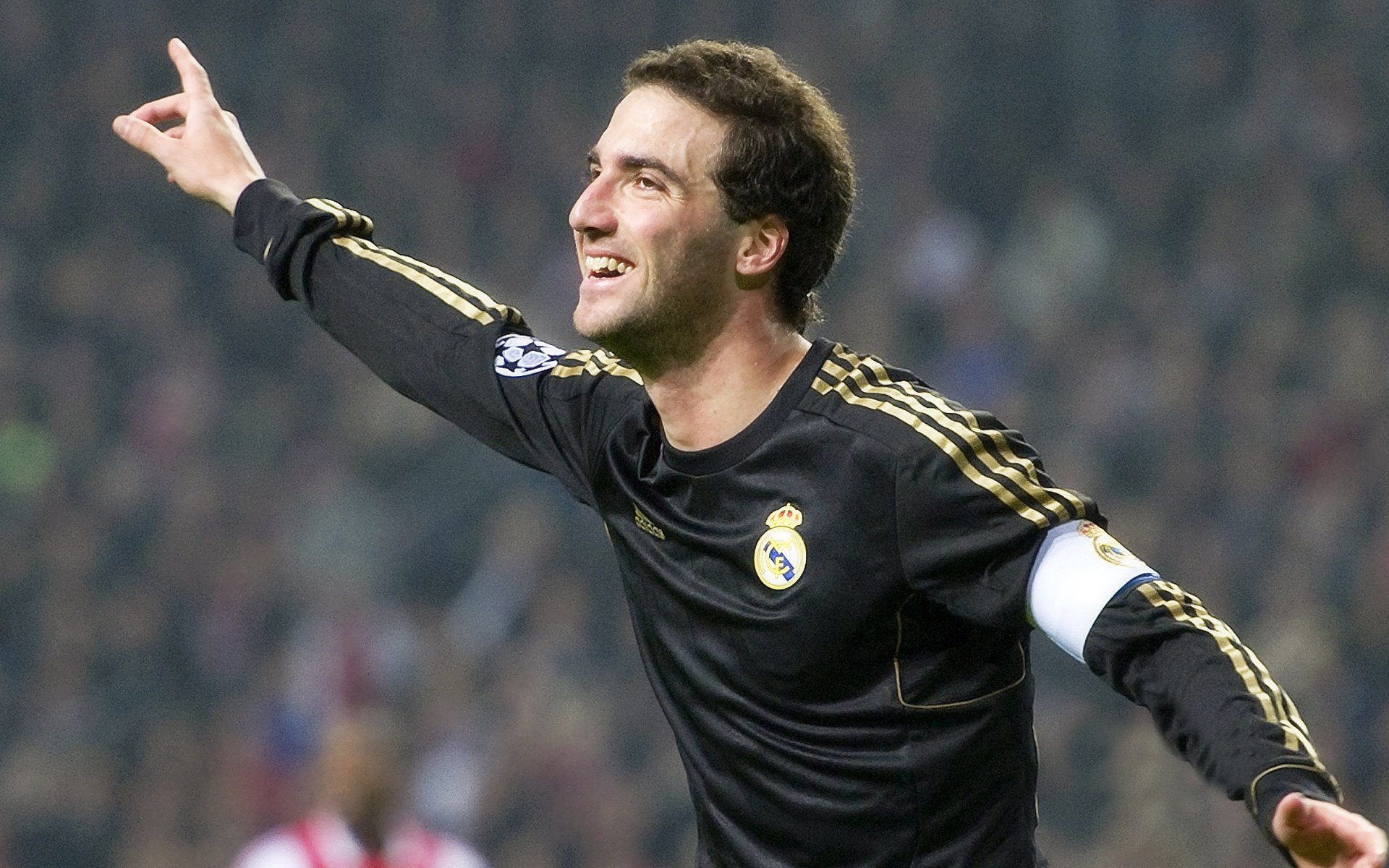 俱乐部资金链断裂频发，俱乐部能盈利吗